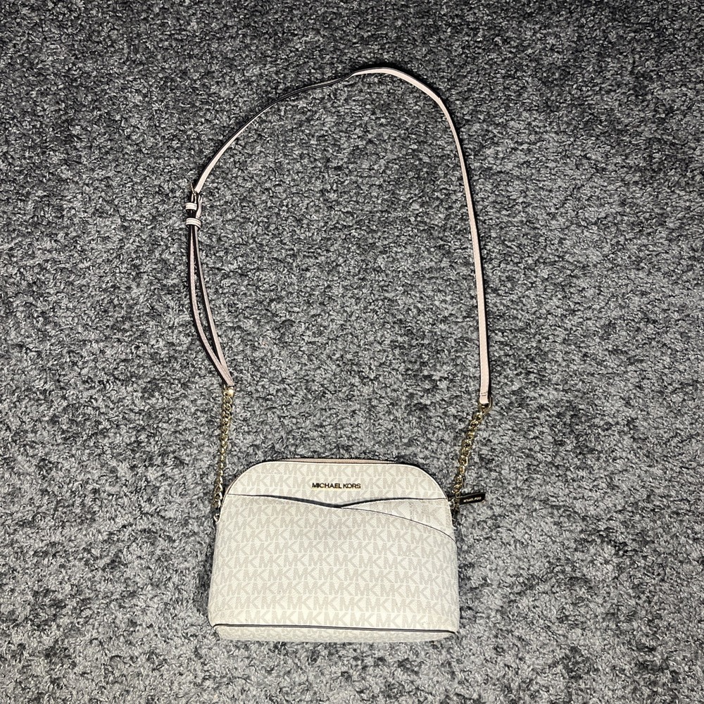 michael kors jet set medium dome crossbody bag